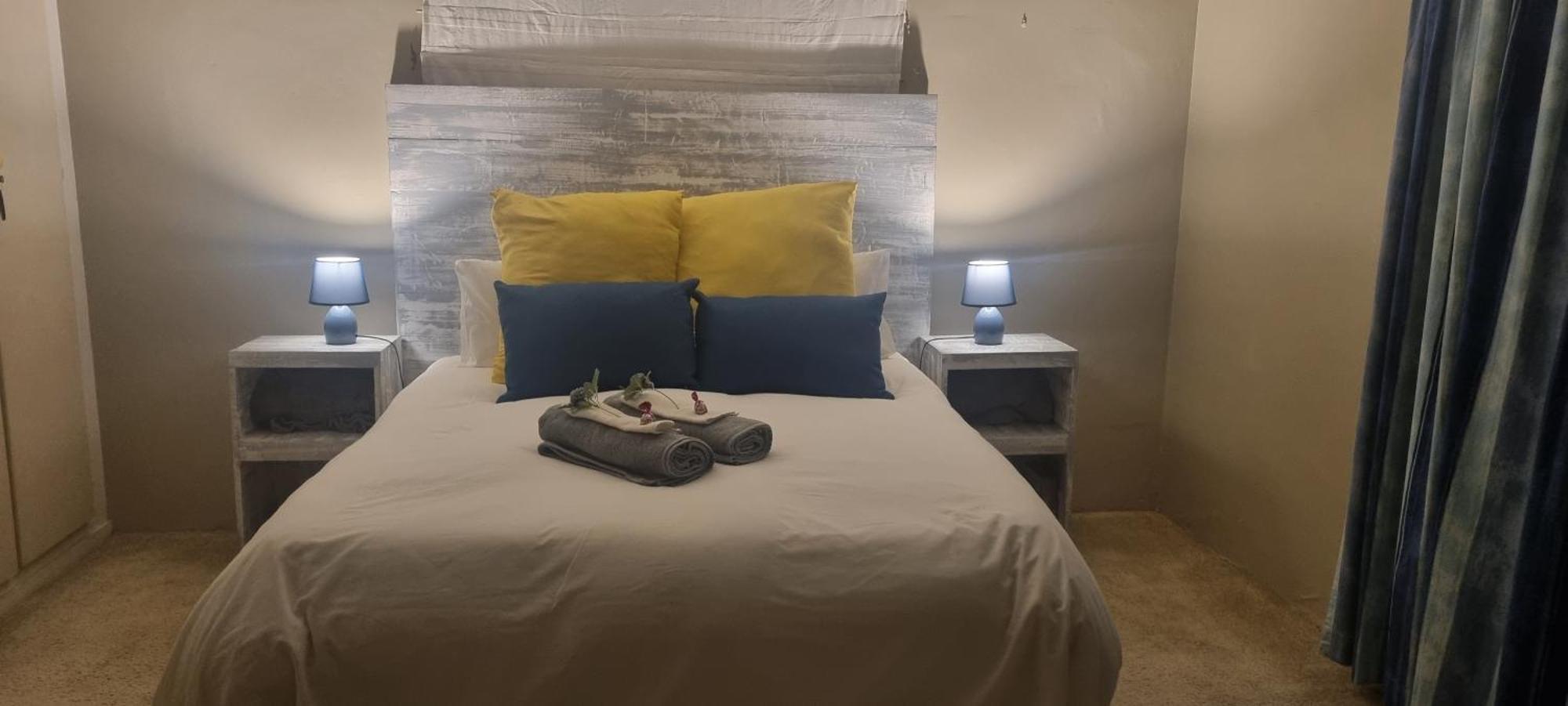 Large 1 Bedroom Cottage, 15 Min From Or Tambo Airport, With Backup Power And Water 저미스턴 외부 사진